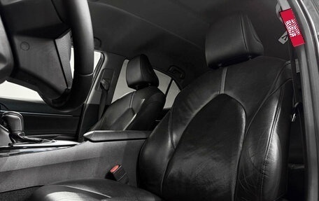 Toyota Camry, 2018 год, 2 350 000 рублей, 15 фотография