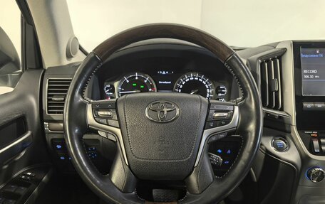 Toyota Land Cruiser 200, 2019 год, 7 140 000 рублей, 20 фотография