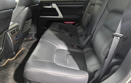 Toyota Land Cruiser 200, 2019 год, 7 140 000 рублей, 14 фотография