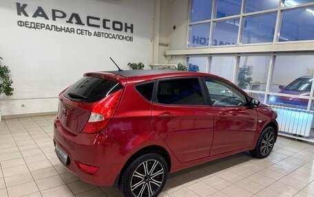 Hyundai Solaris II рестайлинг, 2012 год, 860 000 рублей, 2 фотография