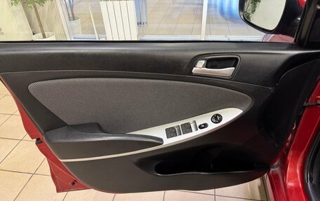 Hyundai Solaris II рестайлинг, 2012 год, 860 000 рублей, 14 фотография