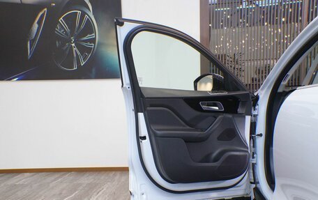 Jaguar F-Pace, 2019 год, 2 700 000 рублей, 8 фотография