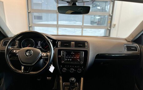 Volkswagen Jetta VI, 2018 год, 1 450 000 рублей, 9 фотография