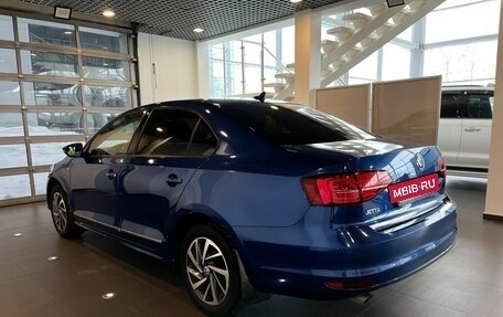 Volkswagen Jetta VI, 2018 год, 1 450 000 рублей, 5 фотография