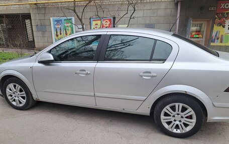 Opel Astra H, 2011 год, 350 000 рублей, 3 фотография