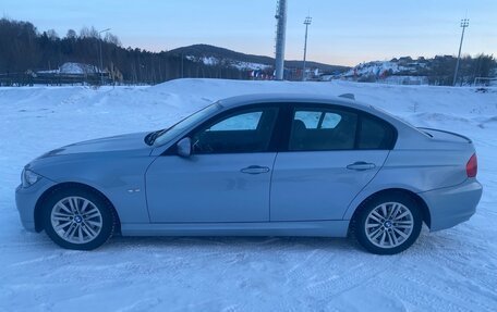 BMW 3 серия, 2011 год, 1 070 000 рублей, 3 фотография