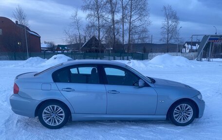 BMW 3 серия, 2011 год, 1 070 000 рублей, 7 фотография