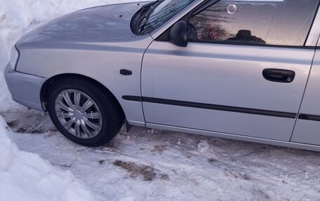 Hyundai Accent II, 2008 год, 300 000 рублей, 2 фотография