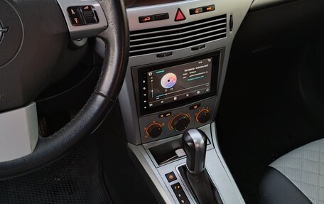 Opel Astra H, 2011 год, 600 000 рублей, 10 фотография