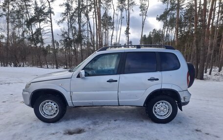 Chevrolet Niva I рестайлинг, 2011 год, 2 фотография