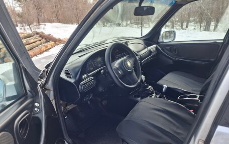 Chevrolet Niva I рестайлинг, 2011 год, 9 фотография