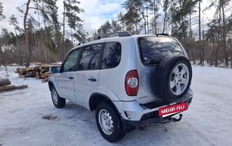 Chevrolet Niva I рестайлинг, 2011 год, 3 фотография