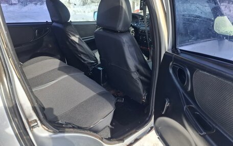 Chevrolet Niva I рестайлинг, 2011 год, 11 фотография