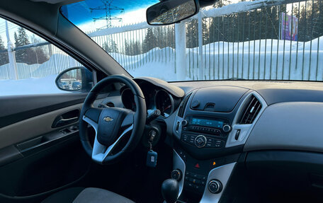 Chevrolet Cruze II, 2013 год, 759 000 рублей, 9 фотография