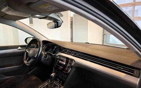 Volkswagen Passat B8 рестайлинг, 2020 год, 2 250 000 рублей, 4 фотография