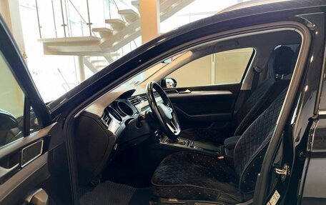 Volkswagen Passat B8 рестайлинг, 2020 год, 2 250 000 рублей, 6 фотография