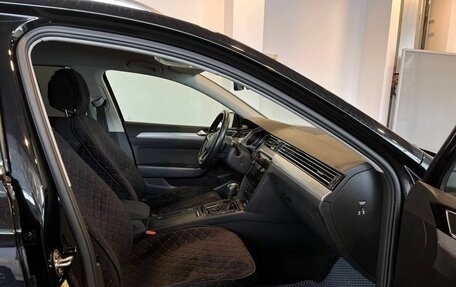 Volkswagen Passat B8 рестайлинг, 2020 год, 2 250 000 рублей, 19 фотография