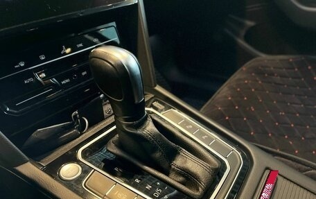 Volkswagen Passat B8 рестайлинг, 2020 год, 2 250 000 рублей, 21 фотография