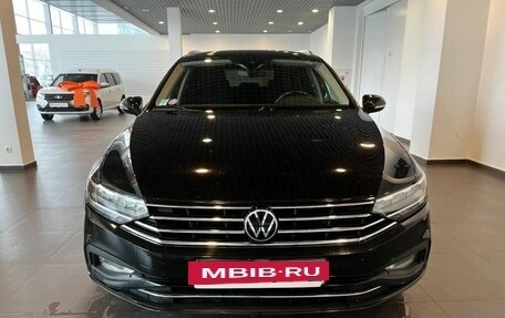 Volkswagen Passat B8 рестайлинг, 2020 год, 2 250 000 рублей, 31 фотография