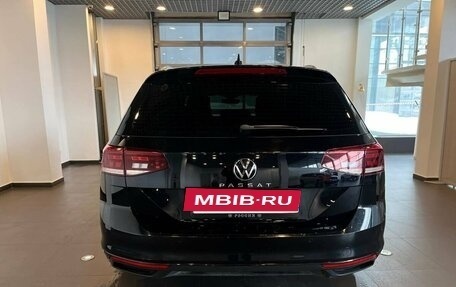 Volkswagen Passat B8 рестайлинг, 2020 год, 2 250 000 рублей, 27 фотография