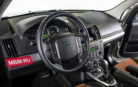 Land Rover Freelander II рестайлинг 2, 2010 год, 1 333 000 рублей, 18 фотография