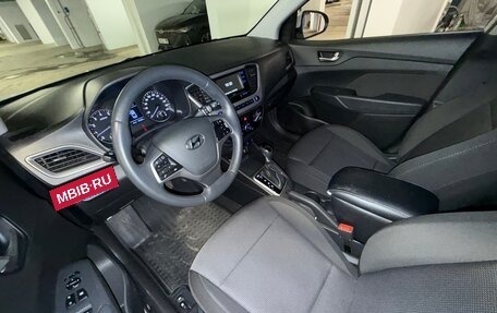 Hyundai Solaris II рестайлинг, 2019 год, 1 150 000 рублей, 8 фотография