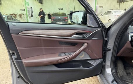 BMW 5 серия, 2021 год, 4 200 000 рублей, 11 фотография