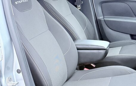 Renault Sandero II рестайлинг, 2020 год, 1 199 900 рублей, 19 фотография