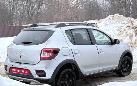 Renault Sandero II рестайлинг, 2020 год, 1 199 900 рублей, 24 фотография