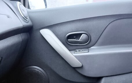 Renault Sandero II рестайлинг, 2020 год, 1 199 900 рублей, 40 фотография