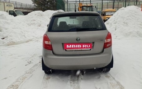 Skoda Fabia II, 2011 год, 450 000 рублей, 3 фотография