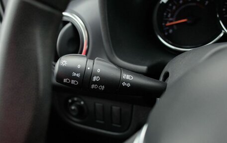 Renault Sandero II рестайлинг, 2020 год, 1 380 000 рублей, 23 фотография