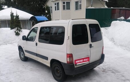 Peugeot Partner II рестайлинг 2, 2010 год, 320 000 рублей, 4 фотография