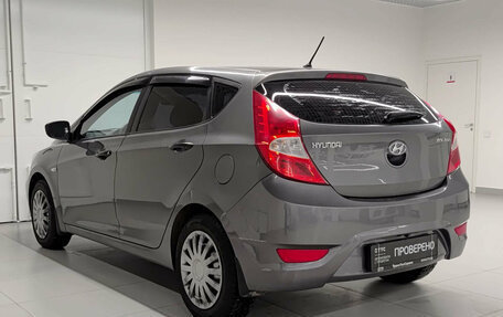 Hyundai Solaris II рестайлинг, 2013 год, 798 000 рублей, 7 фотография