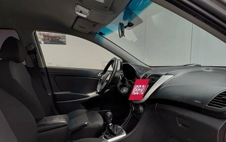 Hyundai Solaris II рестайлинг, 2013 год, 798 000 рублей, 11 фотография