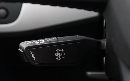 Audi A4, 2018 год, 2 547 000 рублей, 14 фотография