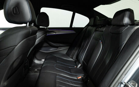 BMW 5 серия, 2019 год, 3 999 700 рублей, 10 фотография