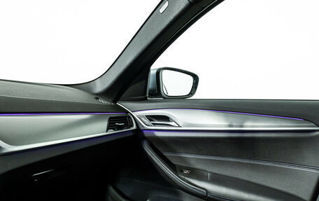 BMW 5 серия, 2019 год, 3 999 700 рублей, 18 фотография