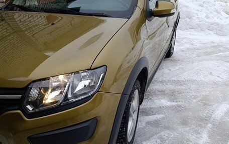 Renault Sandero II рестайлинг, 2015 год, 1 100 000 рублей, 1 фотография