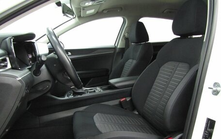 KIA K5, 2021 год, 2 398 000 рублей, 15 фотография