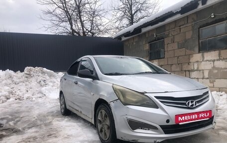 Hyundai Solaris II рестайлинг, 2014 год, 370 000 рублей, 2 фотография