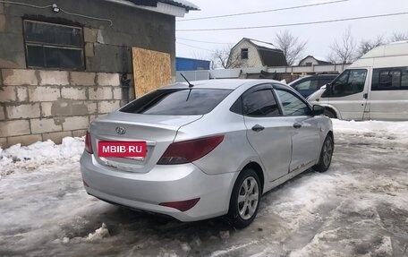 Hyundai Solaris II рестайлинг, 2014 год, 370 000 рублей, 5 фотография