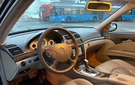 Mercedes-Benz E-Класс, 2002 год, 9 фотография