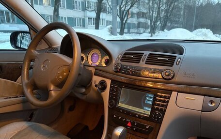 Mercedes-Benz E-Класс, 2002 год, 12 фотография