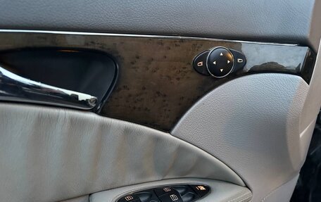 Mercedes-Benz E-Класс, 2002 год, 13 фотография