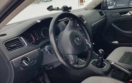 Volkswagen Jetta VI, 2012 год, 1 200 000 рублей, 13 фотография