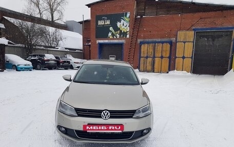 Volkswagen Jetta VI, 2012 год, 1 200 000 рублей, 7 фотография