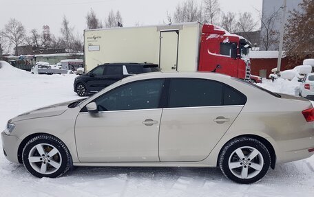 Volkswagen Jetta VI, 2012 год, 1 200 000 рублей, 6 фотография