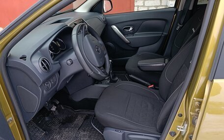 Renault Sandero II рестайлинг, 2015 год, 1 100 000 рублей, 4 фотография