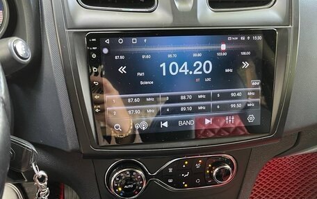 Renault Logan II, 2016 год, 750 000 рублей, 7 фотография